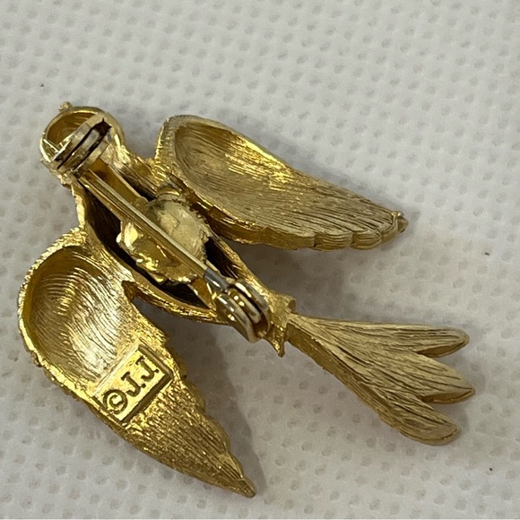 Vintage JJ Jonette Jewelry Gold Tone Red Rhinestone Eye Bird Pin Brooch - Picture 3 of 6